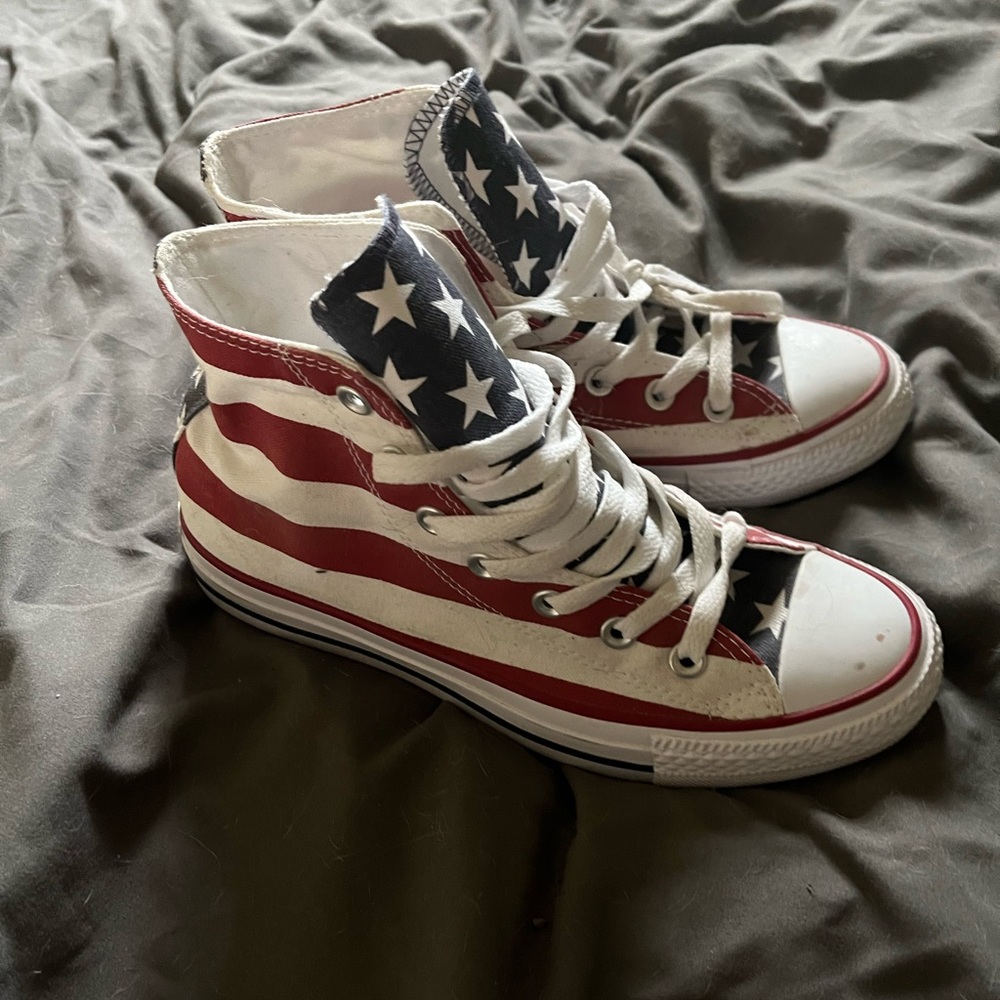 Converse American flag shoes